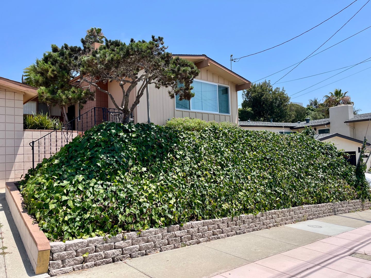 San Diego House: 3159 Lloyd Street