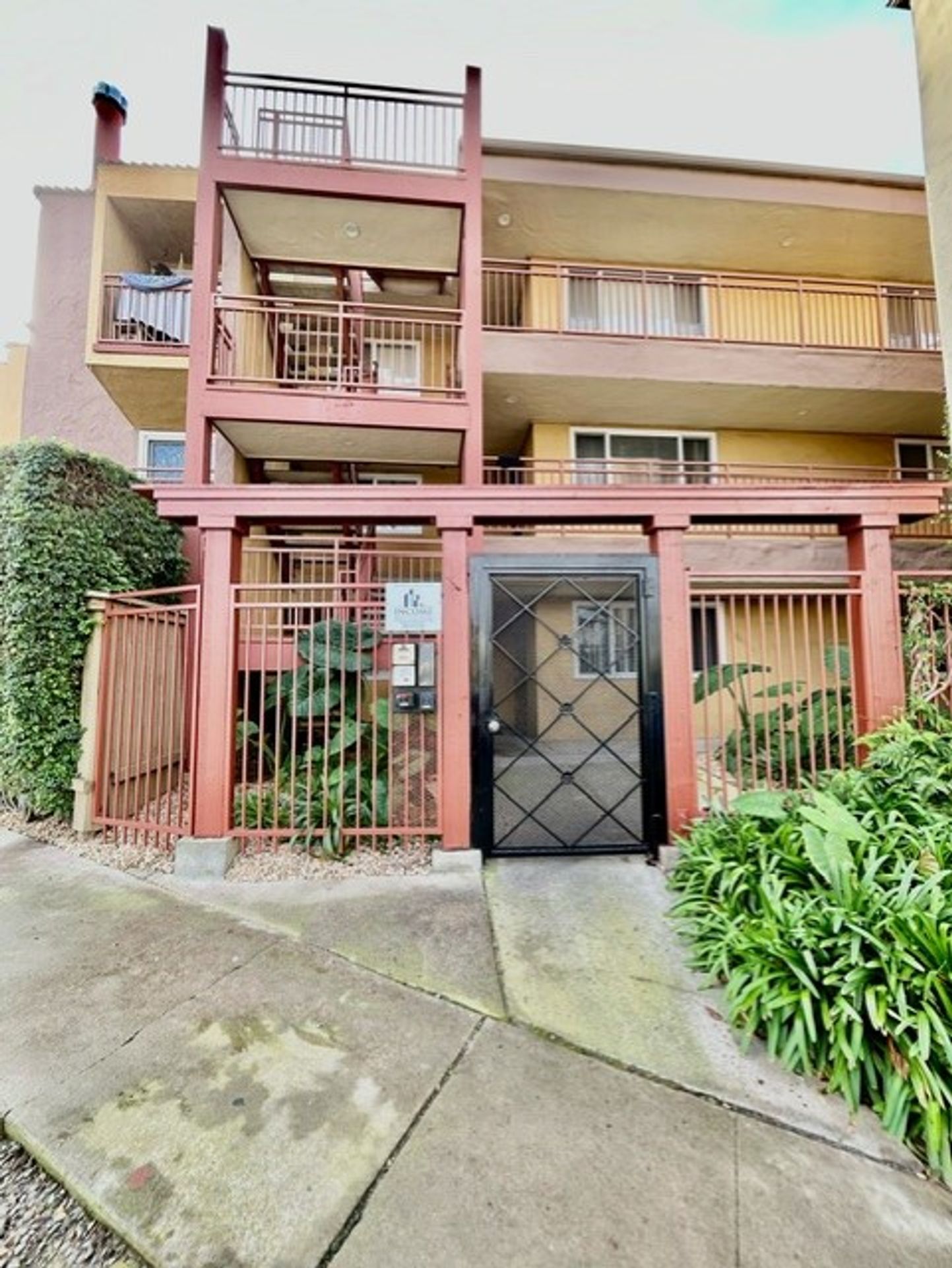 La Jolla Apartment: 363 Playa Del Sur, #22