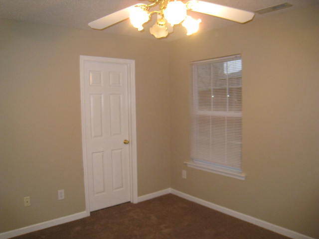 162 Sandy Hollow 6 of 11