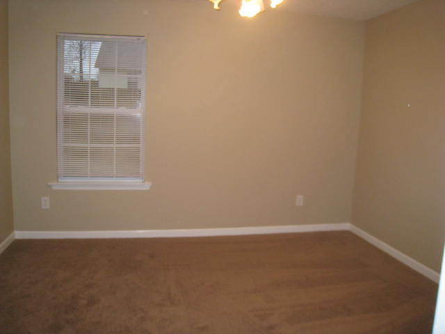 162 Sandy Hollow 10 of 11