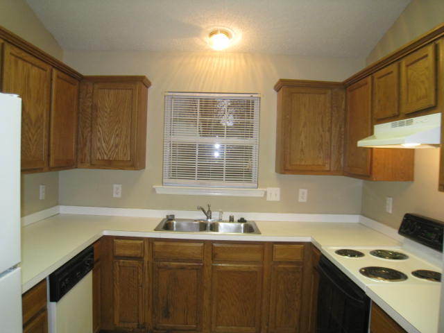 162 Sandy Hollow 8 of 11