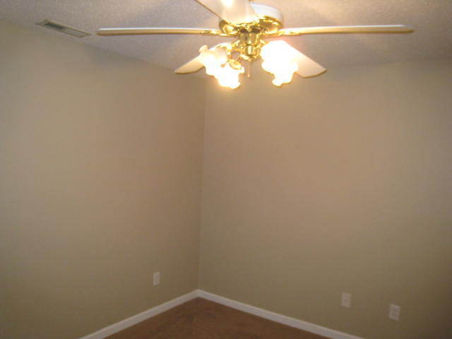 162 Sandy Hollow 11 of 11