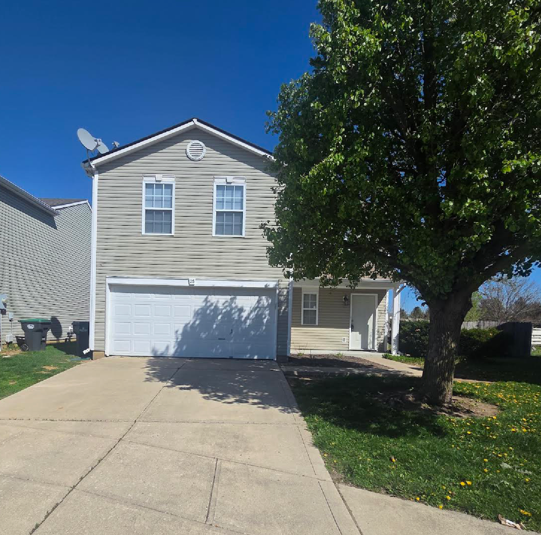 Greenwood House: 25 Snowflake Circle