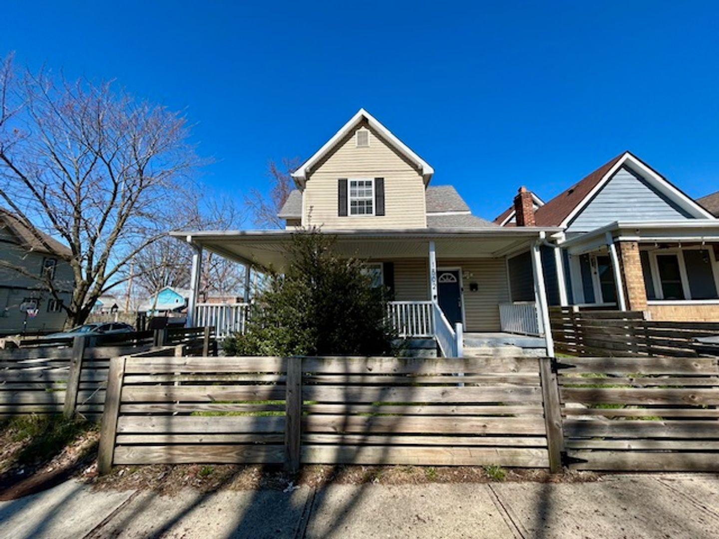 Indianapolis Multiplex: 1502 Lexington Ave