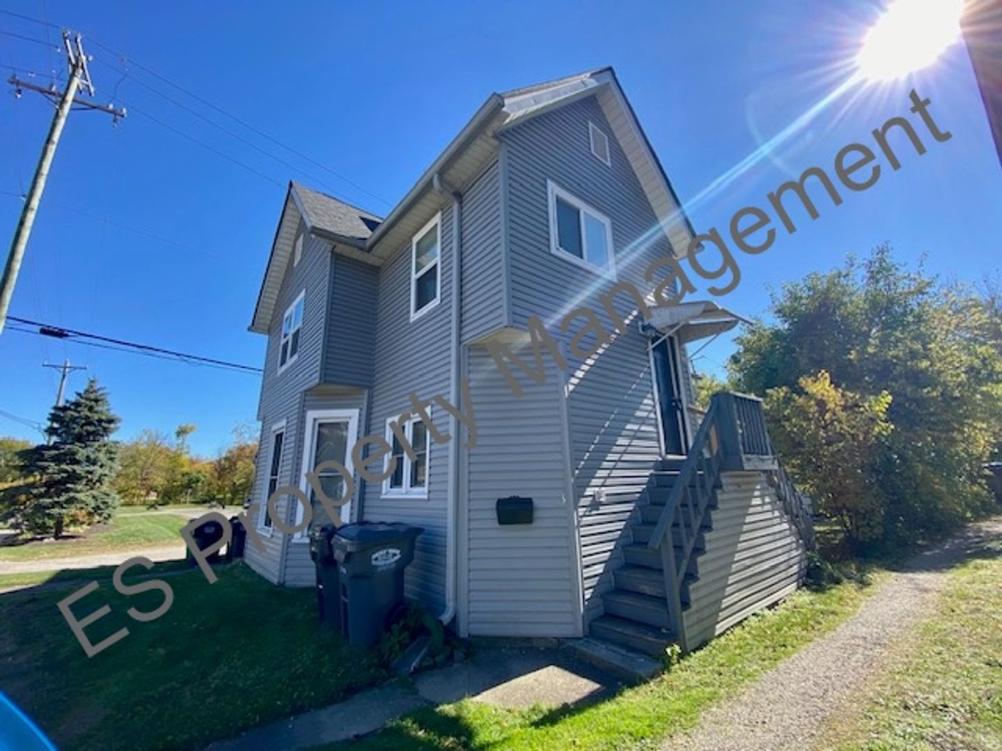 Franklin Apartment: 447 E. Jefferson