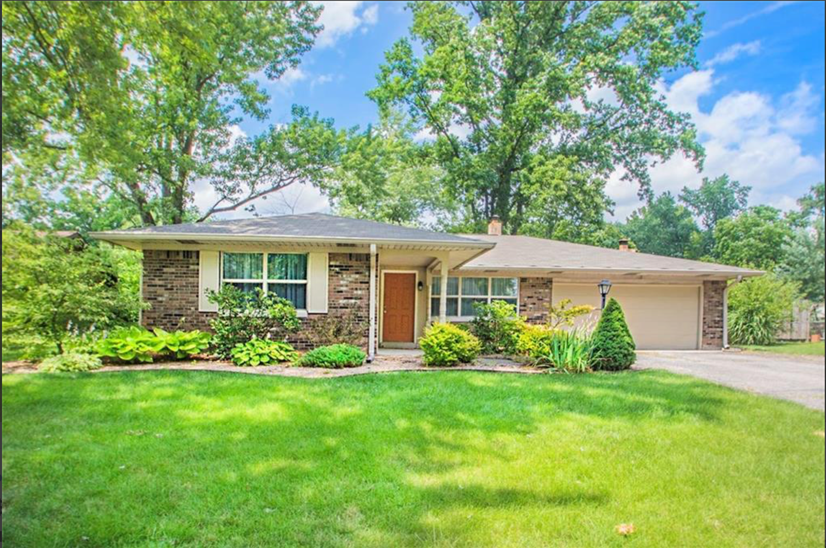 Indianapolis House: 1608 Northbrook Dr