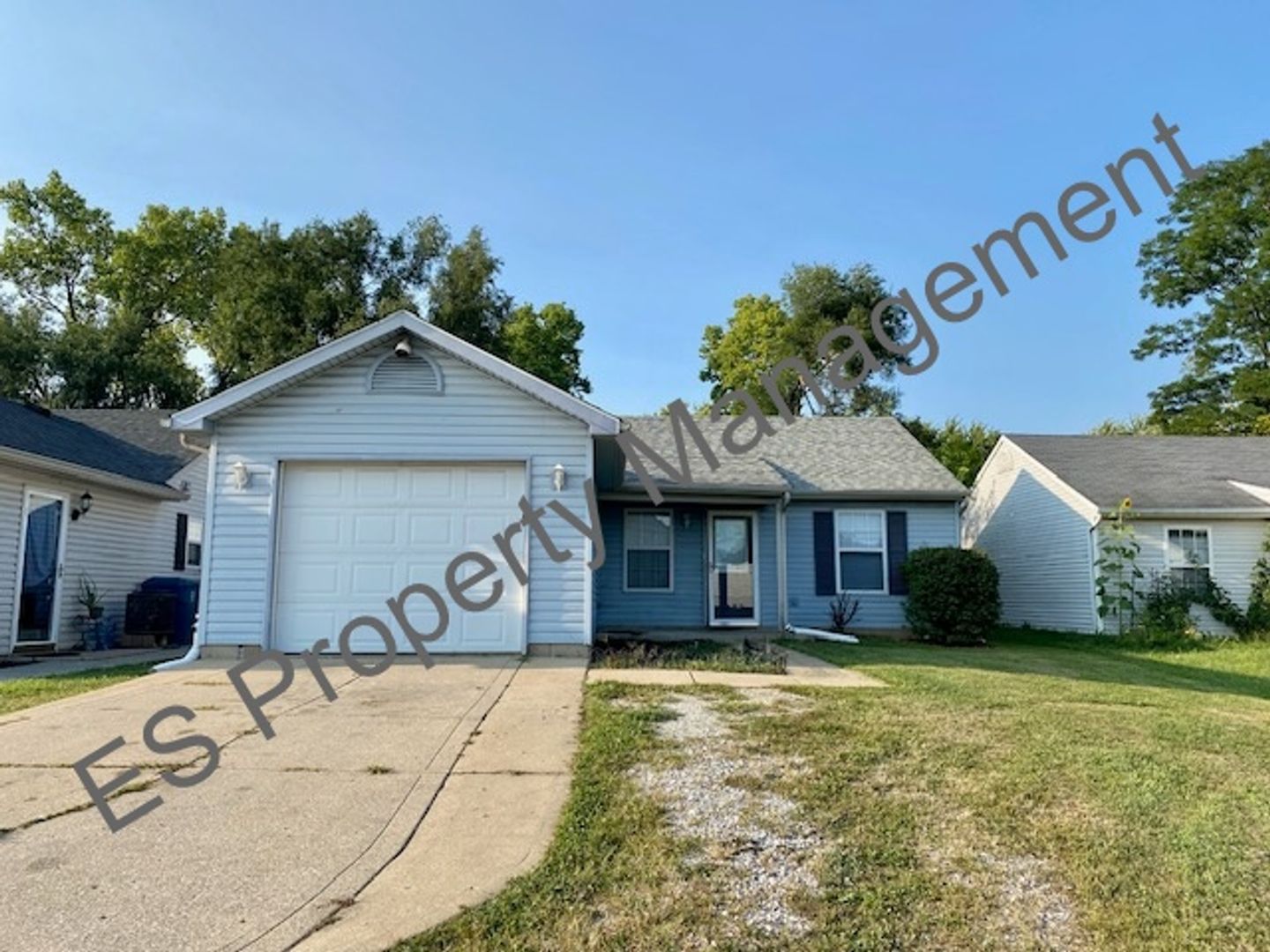 Indianapolis House: 4936 W Troy Ave