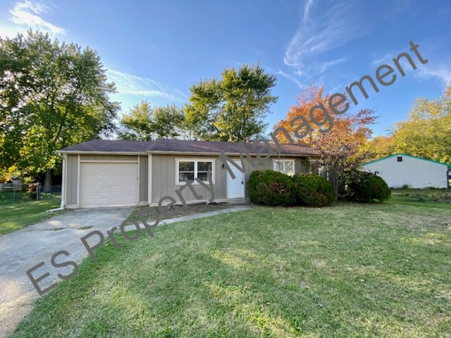 Indianapolis House: 8546 Zephyr Dr.