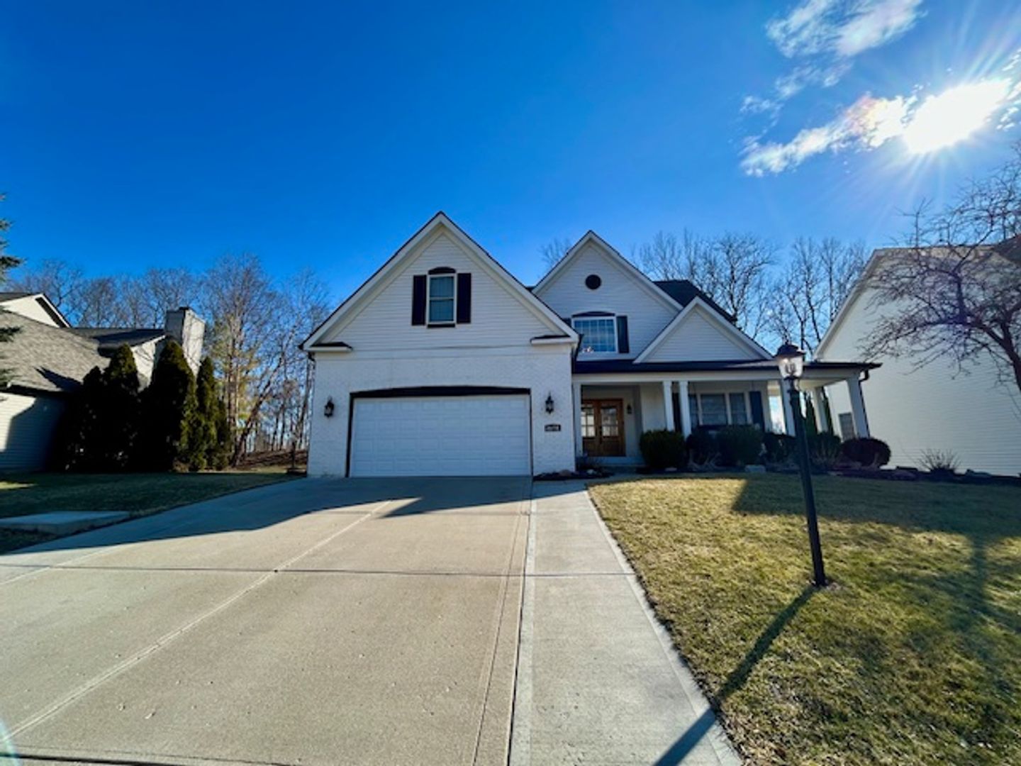 Noblesville House: 18258 Benton Oak Dr