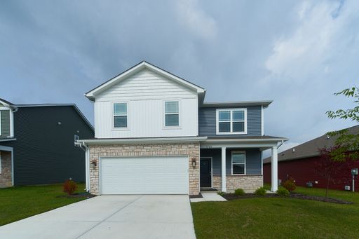 4 Bedroom at Trotter's Landing in Camby With Pond View!