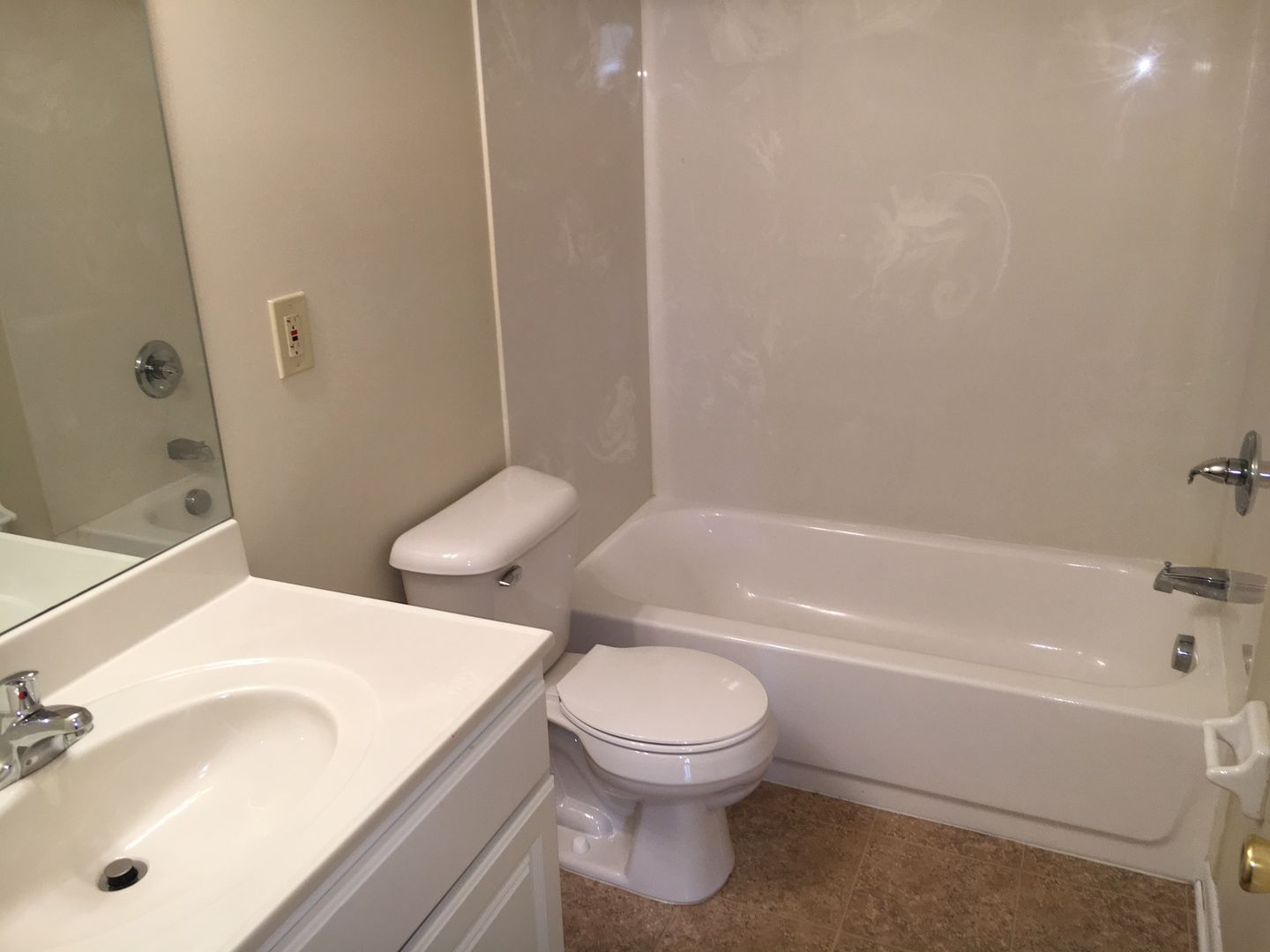 4086 Karl Rd. Apt. C10, Columbus, OH 43224