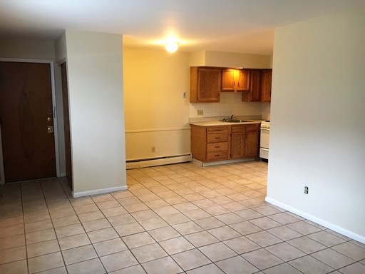 **1-BEDROOM FLAT JUST NORTH OF OSU CAMPUS (GAS INCLUDED)!** – photo 1