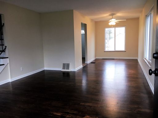**2-BEDROOM DUPLEX IN NORTH COLUMBUS!** – photo 1