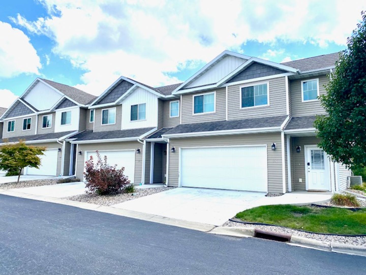 Mankato Townhome: 103 Everglades Trail