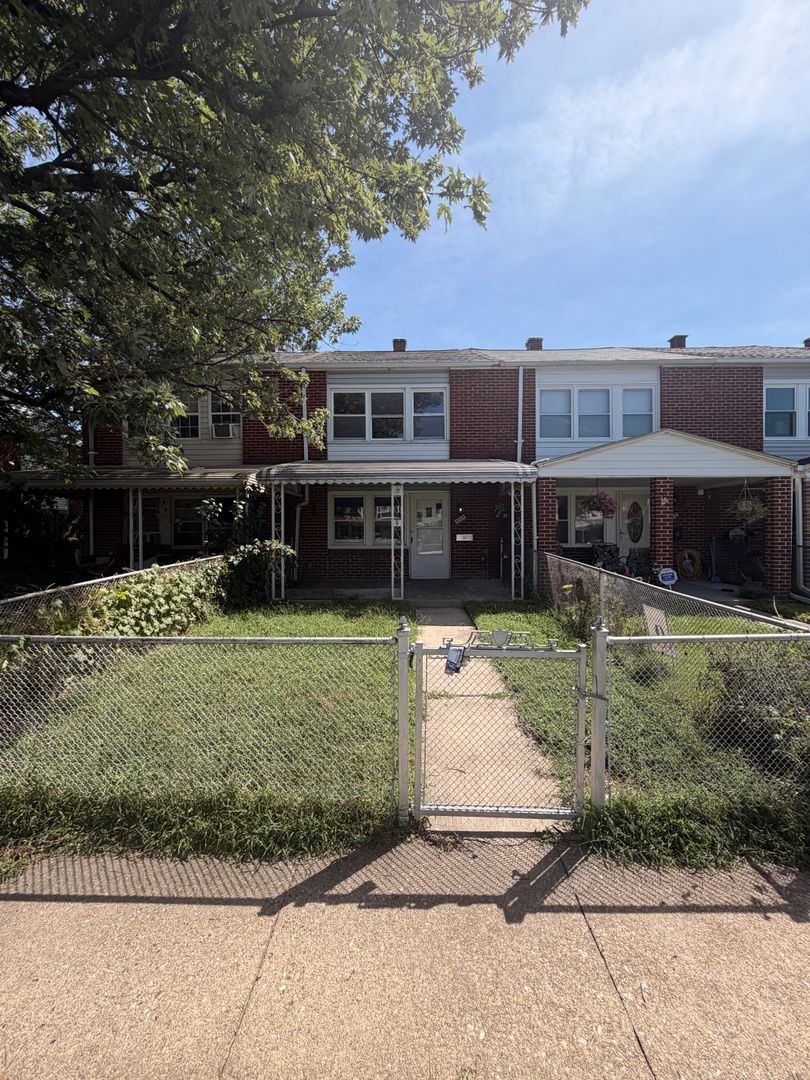 Baltimore Townhome: 2017 Kelmore Rd