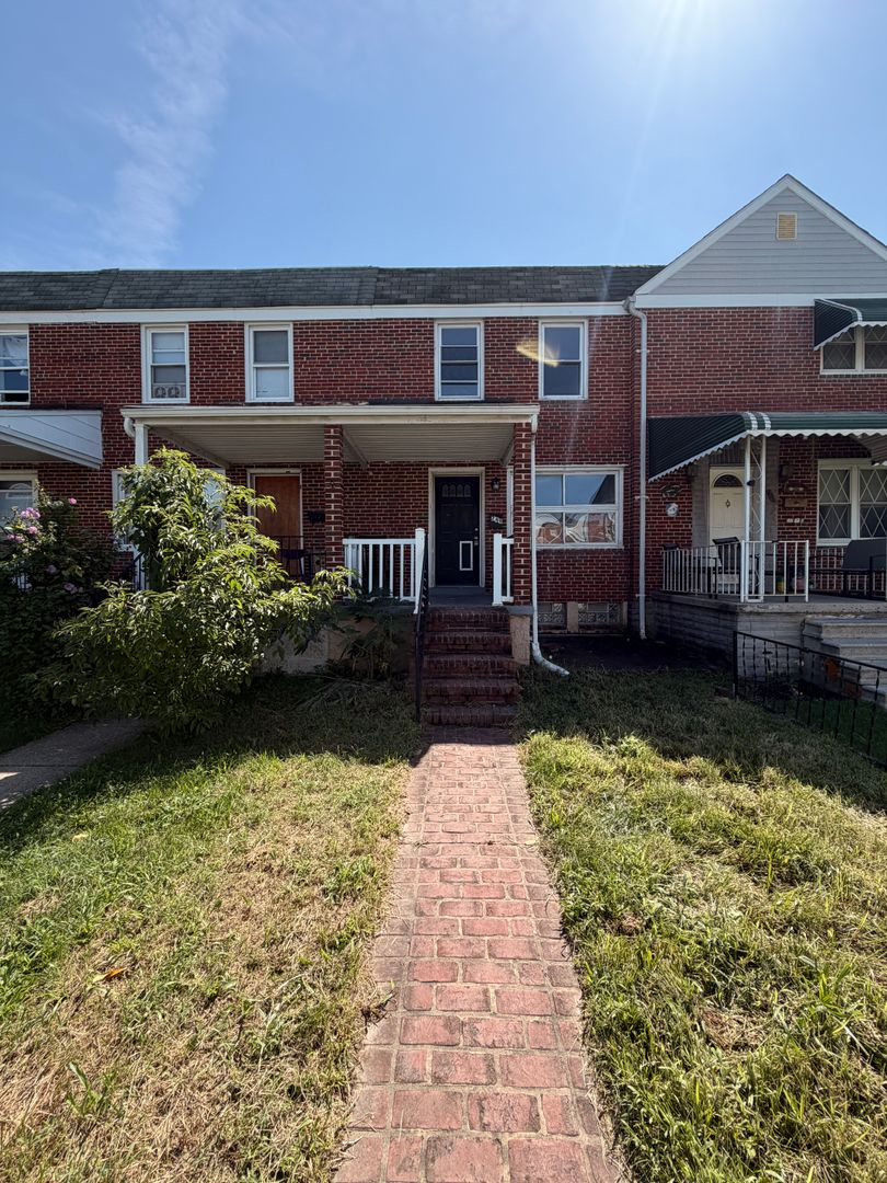 Dundalk Townhome: 749 Aldworth Rd
