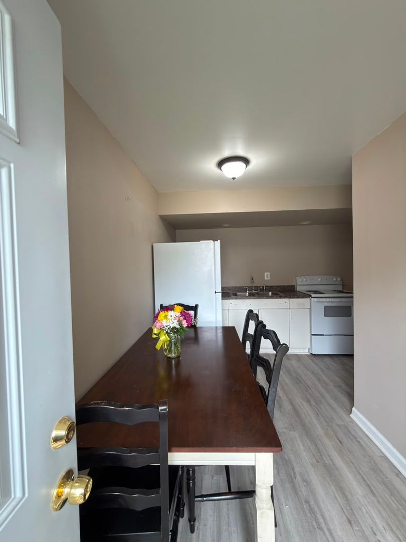 Waldorf Townhome: 12045 Bamburgh Ct  - Basement Room 2