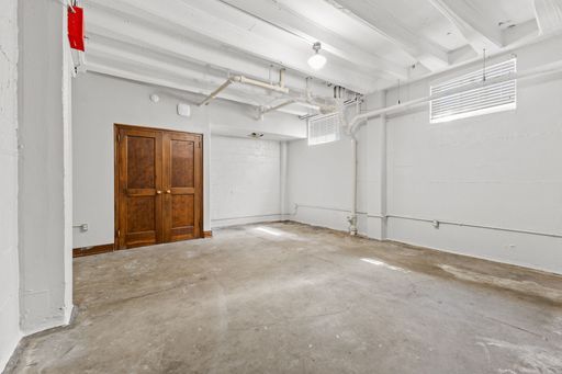 Unique Co-Living Community – photo 1
