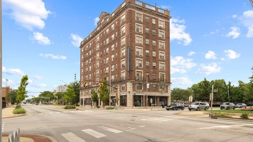 Near Downtown Indianapolis – photo 1