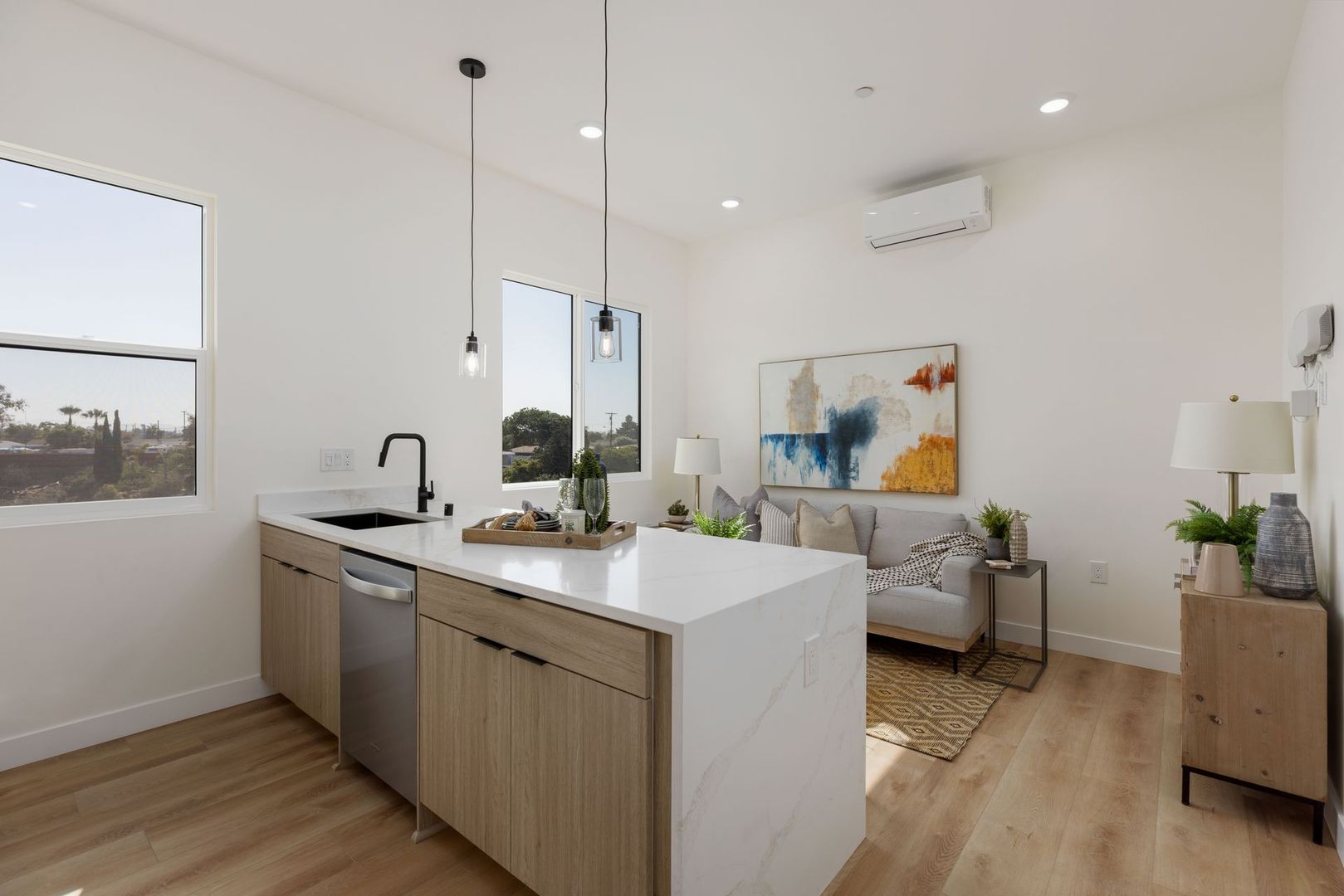 San Diego Apartment: 4513 Piute Pl.