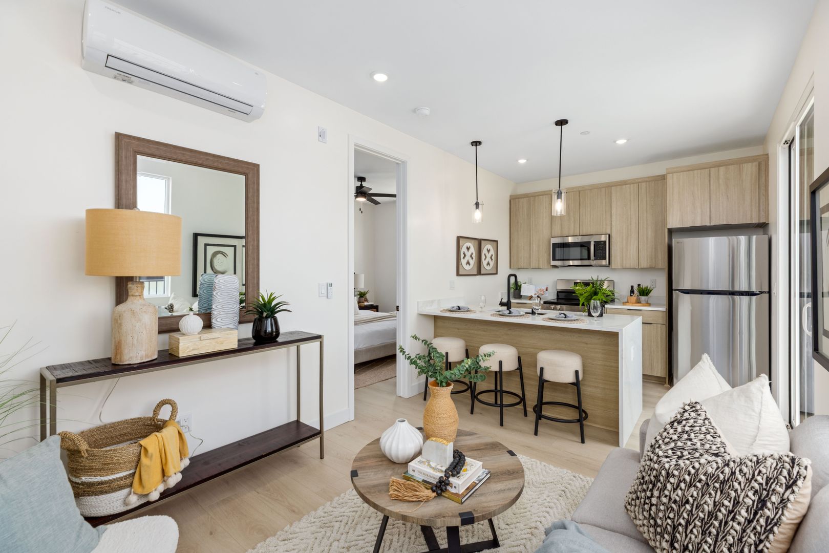 San Diego Apartment: 3873-81 Boren St