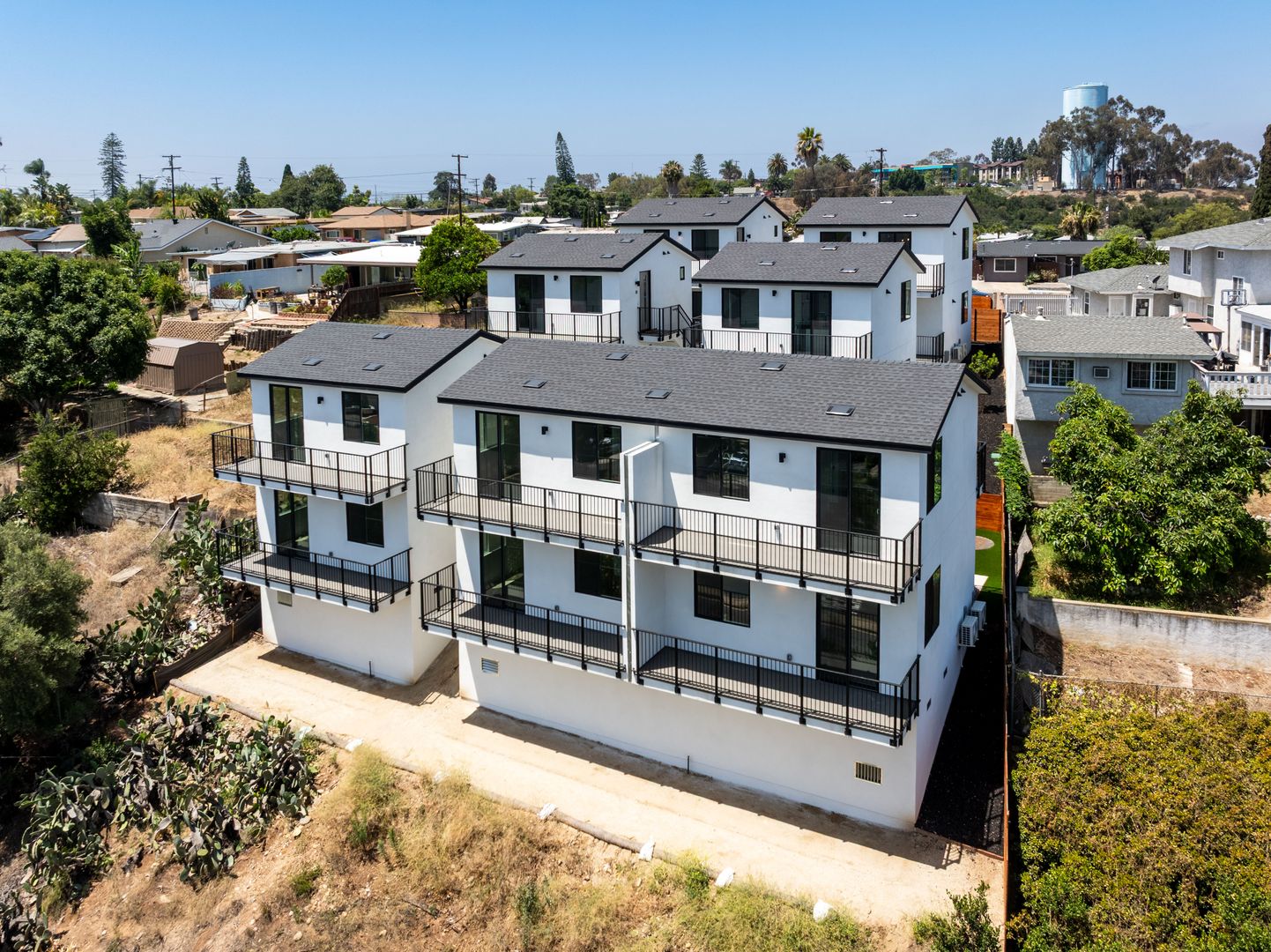 San Diego Apartment: 3873-81 Boren St