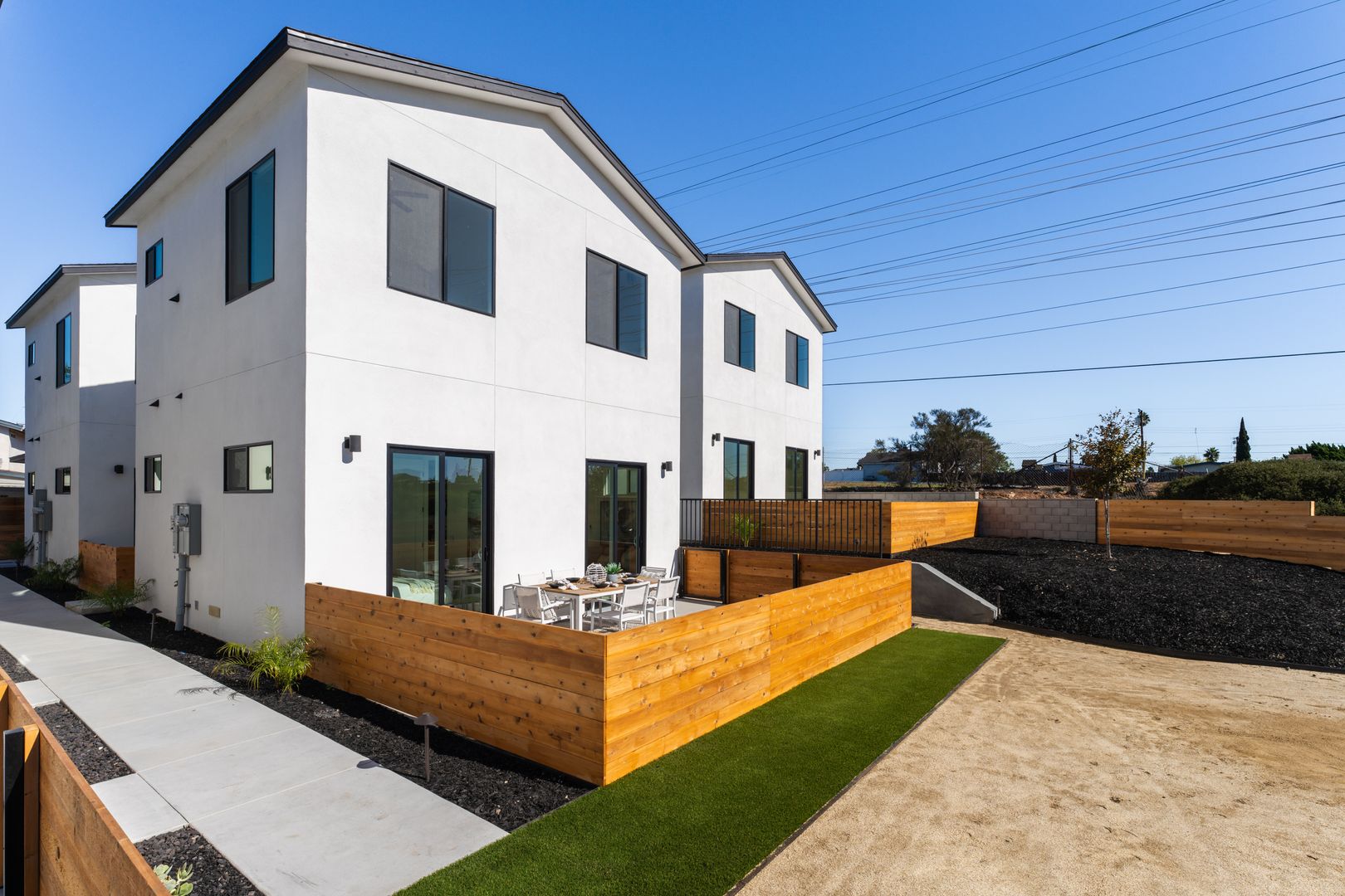 San Diego Apartment: 4603 - 4611 Almayo Ave.
