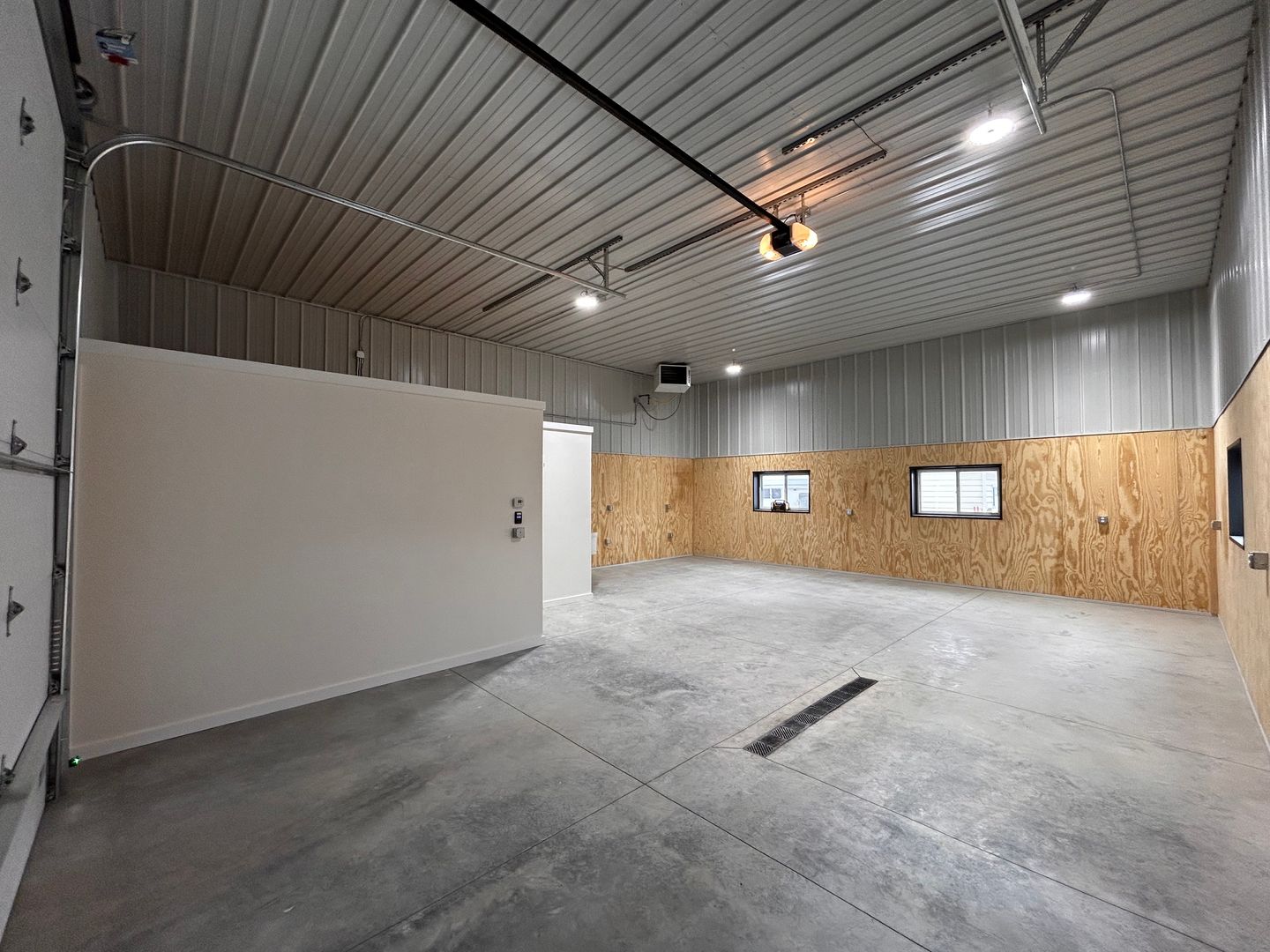 Belgrade House: 100 West Missoula Avenue, Shop #2