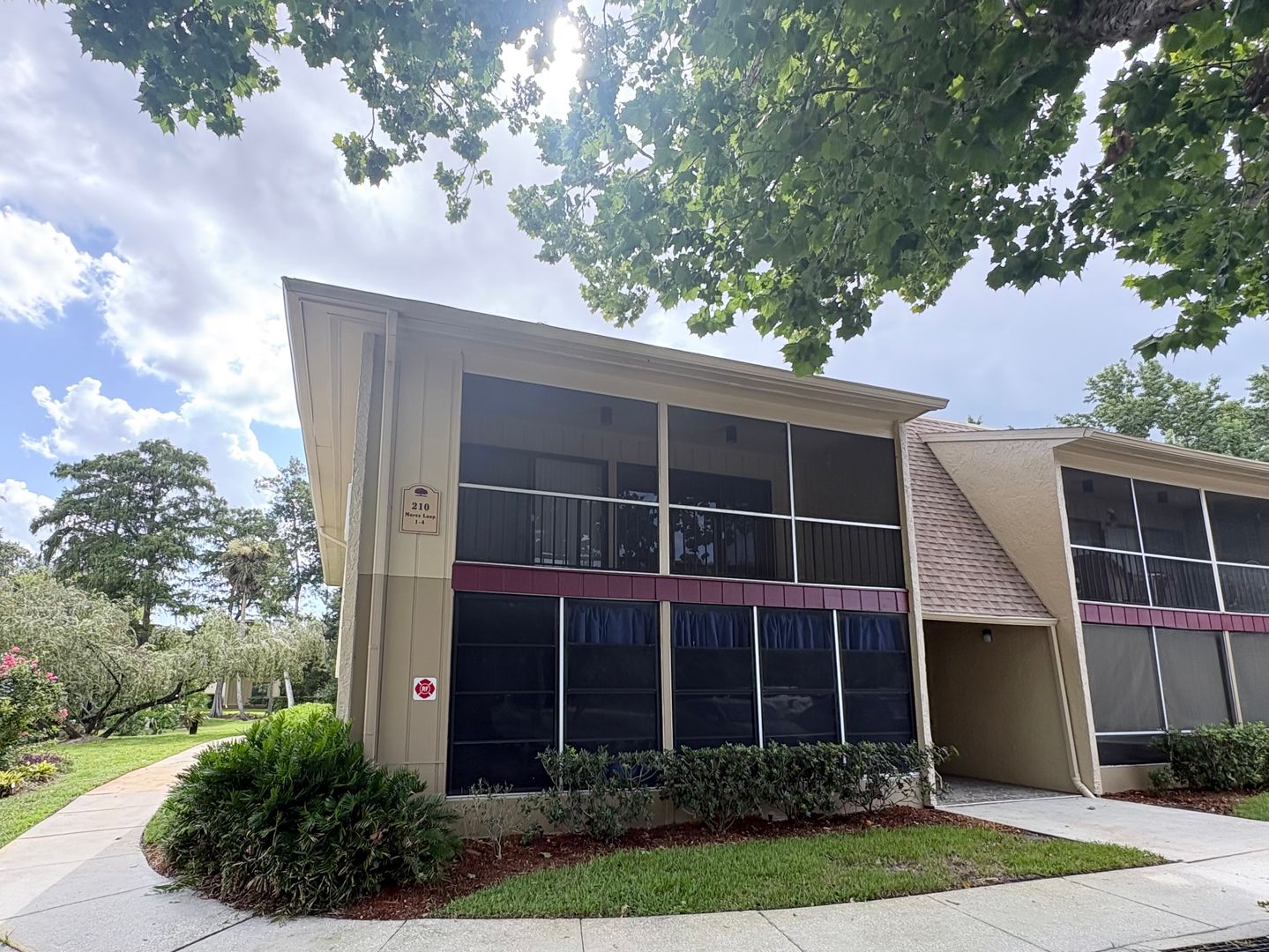 Winter Springs Condo: 210 Moree Loop #4