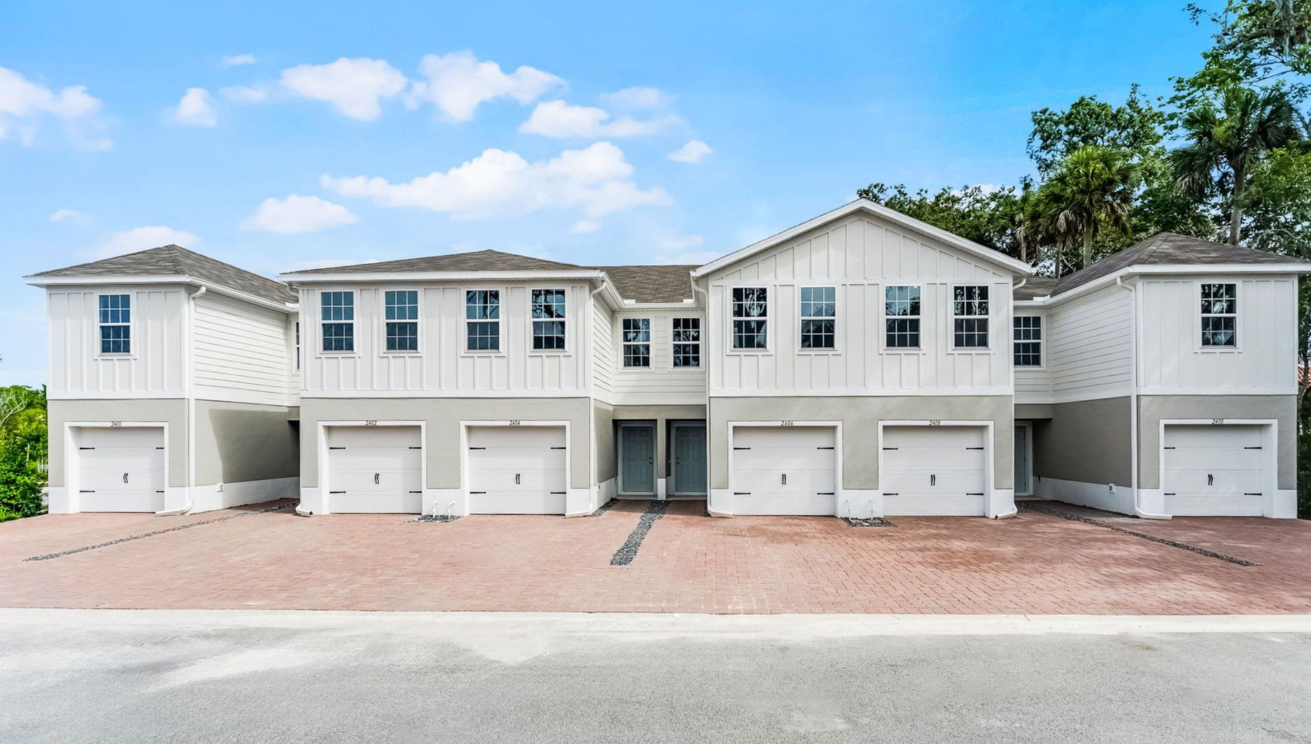 South Daytona Townhome: 2300 Incandescent Way