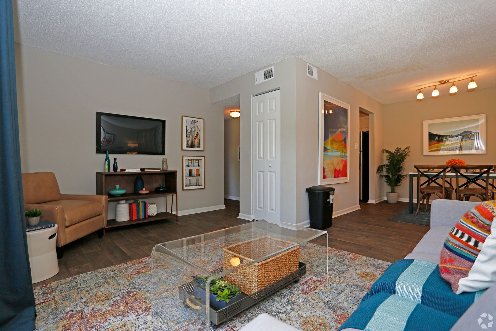Clearwater Apartment: 2690 Drew Street