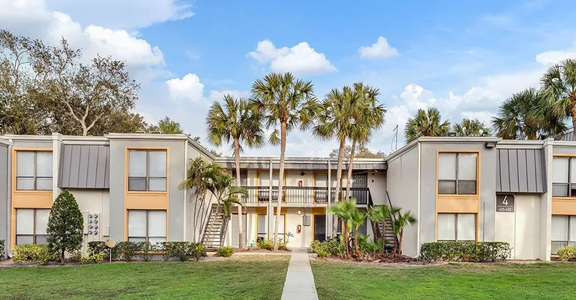 Clearwater Apartment: 2690 Drew Street