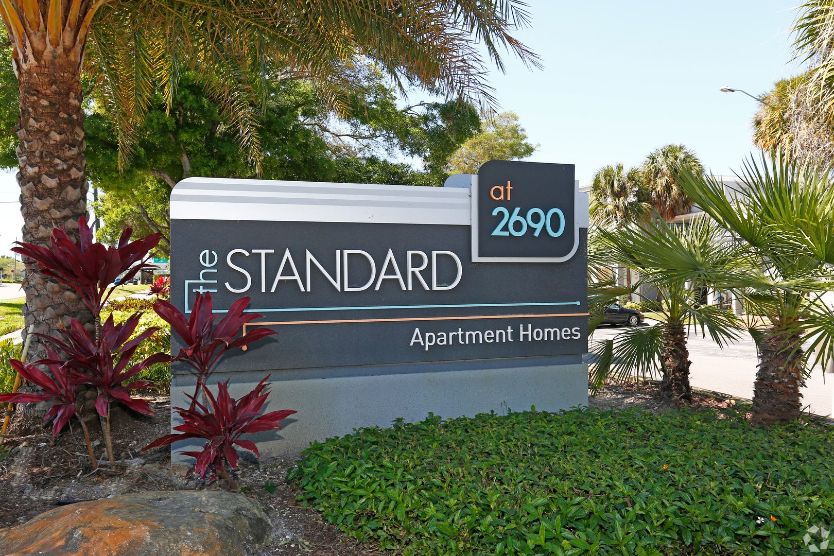 Clearwater Apartment: 2690 Drew Street