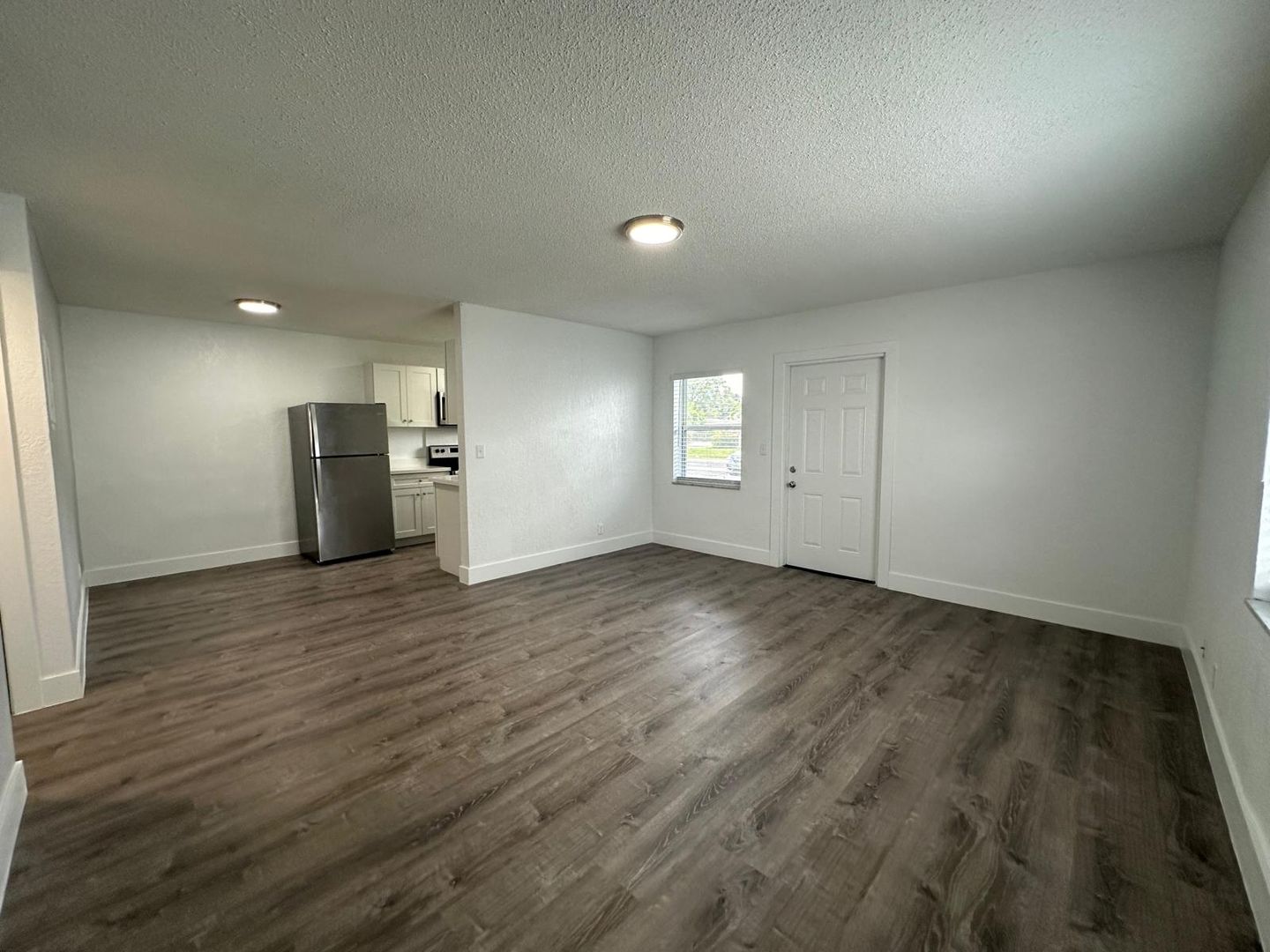 Oakland Park Apartment: 3616-3660 NE 11th Ave