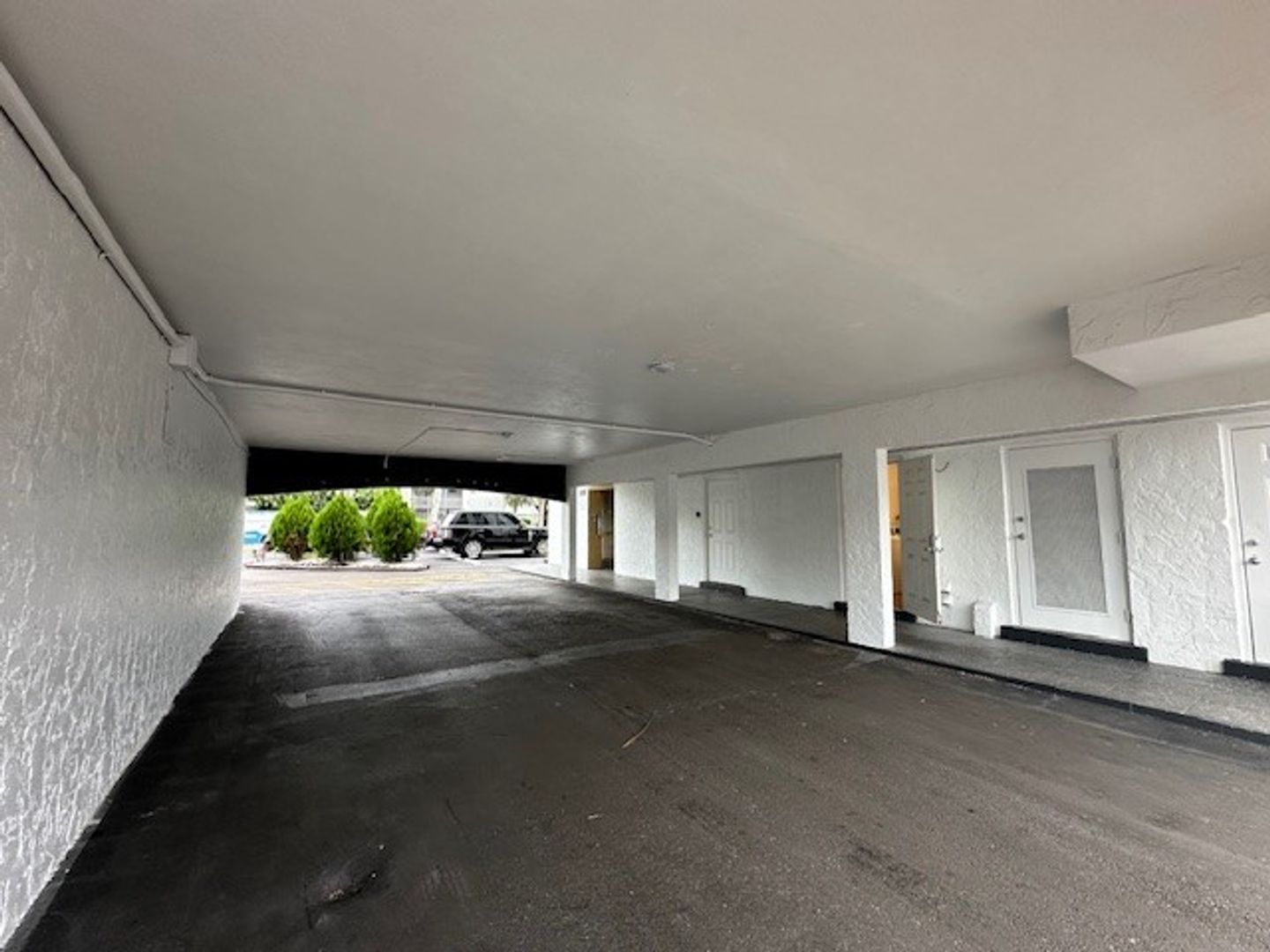 Fort Lauderdale Apartment: 1400 NE 56th Street