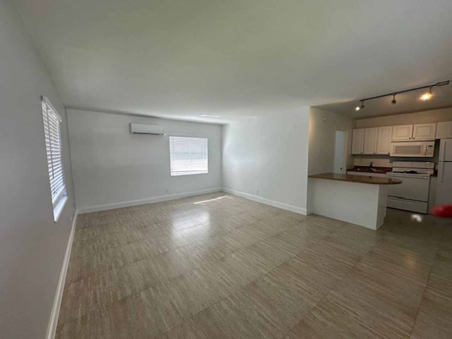 Fort Lauderdale Apartment: 1409-1413 N Dixie Hwy | 899 & 1041-1045 NE 15th Street