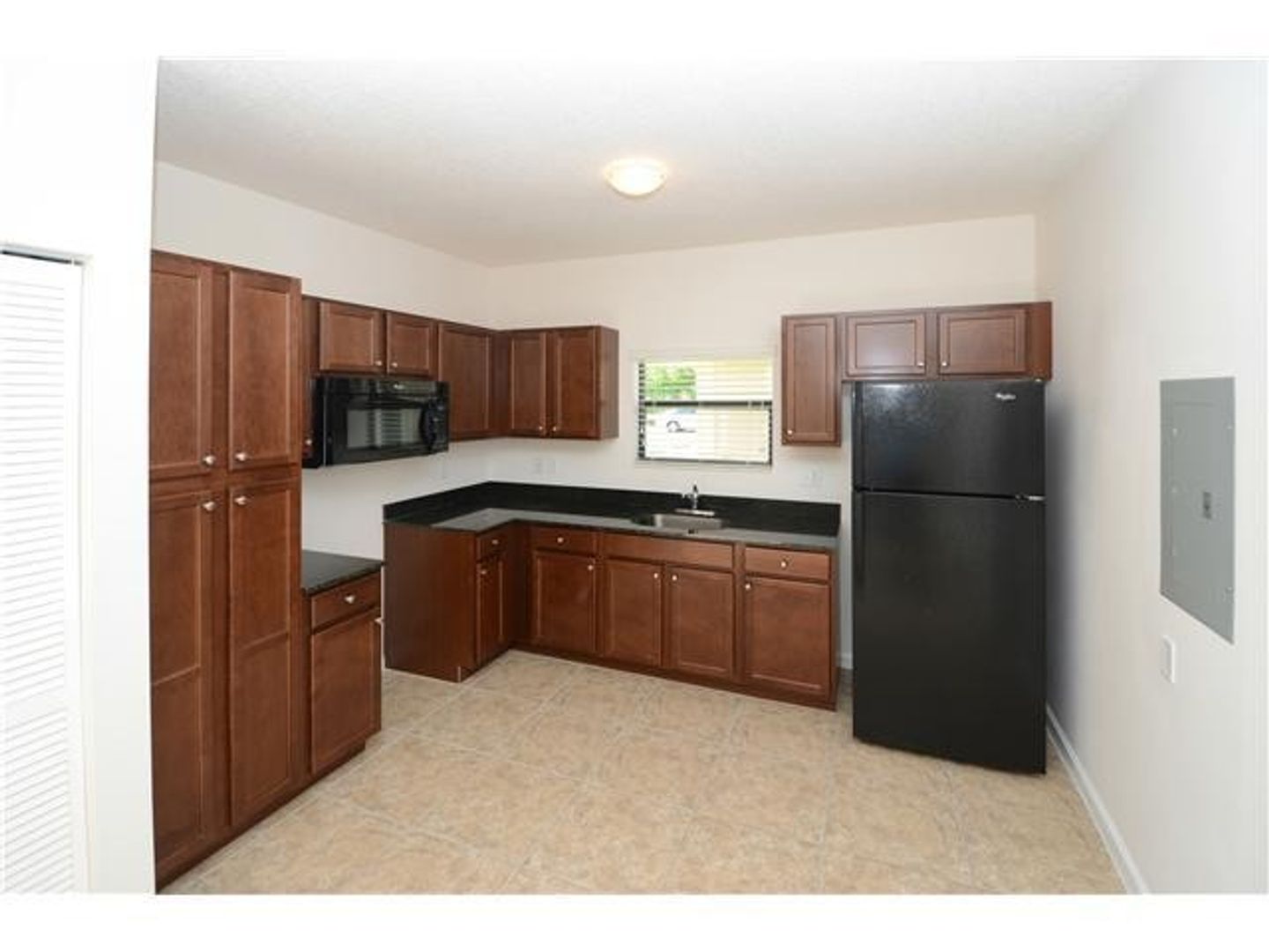 Fort Lauderdale Apartment: 1027 NE 10th Ave