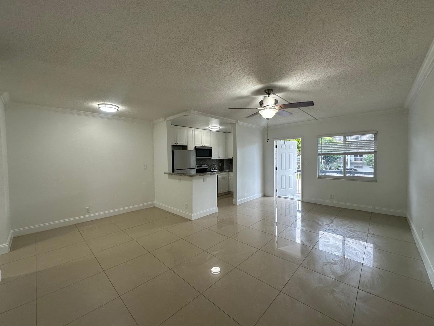 Fort Lauderdale Apartment: 1400 NE 56th Street