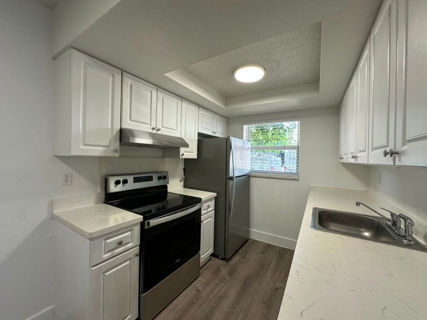 Oakland Park Apartment: 3616-3660 NE 11th Ave