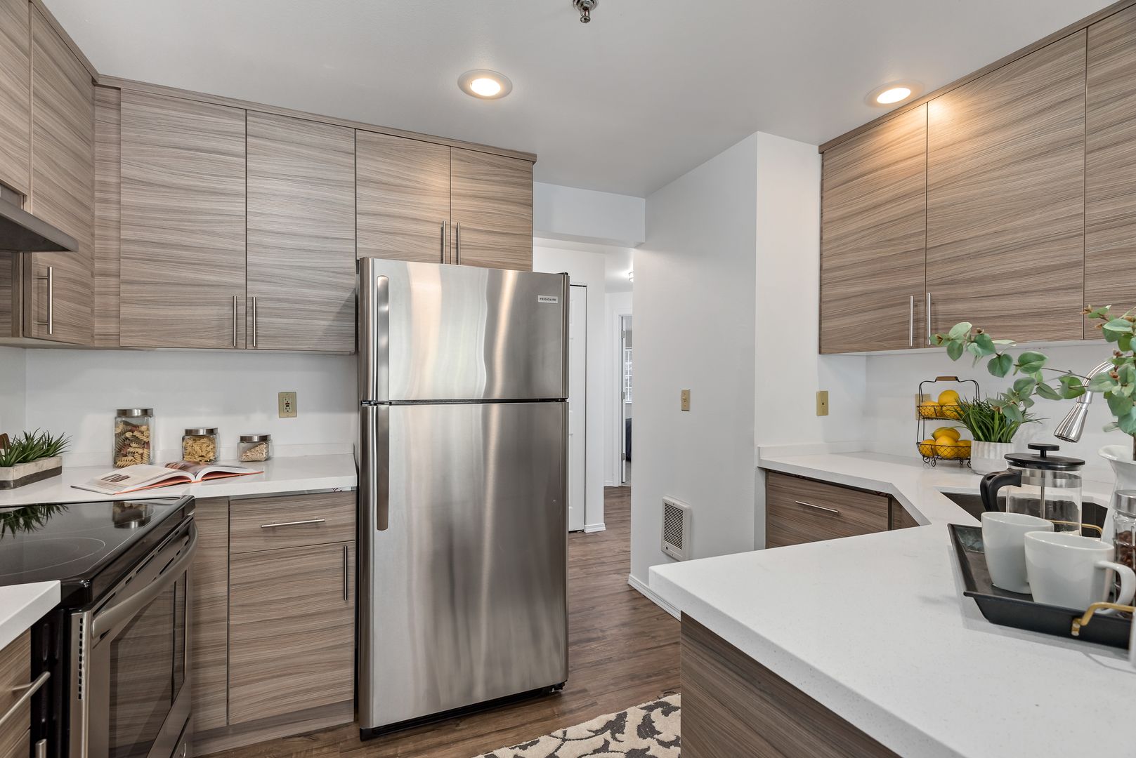 Renton Apartment: 1201 Anacortes Ave NE