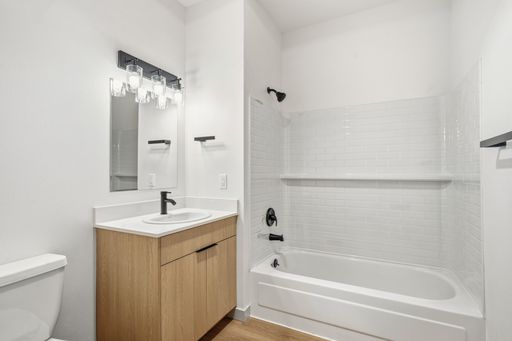 Newly-Renovated Studio Apartment at Wynd - 103 Vine St – photo 1