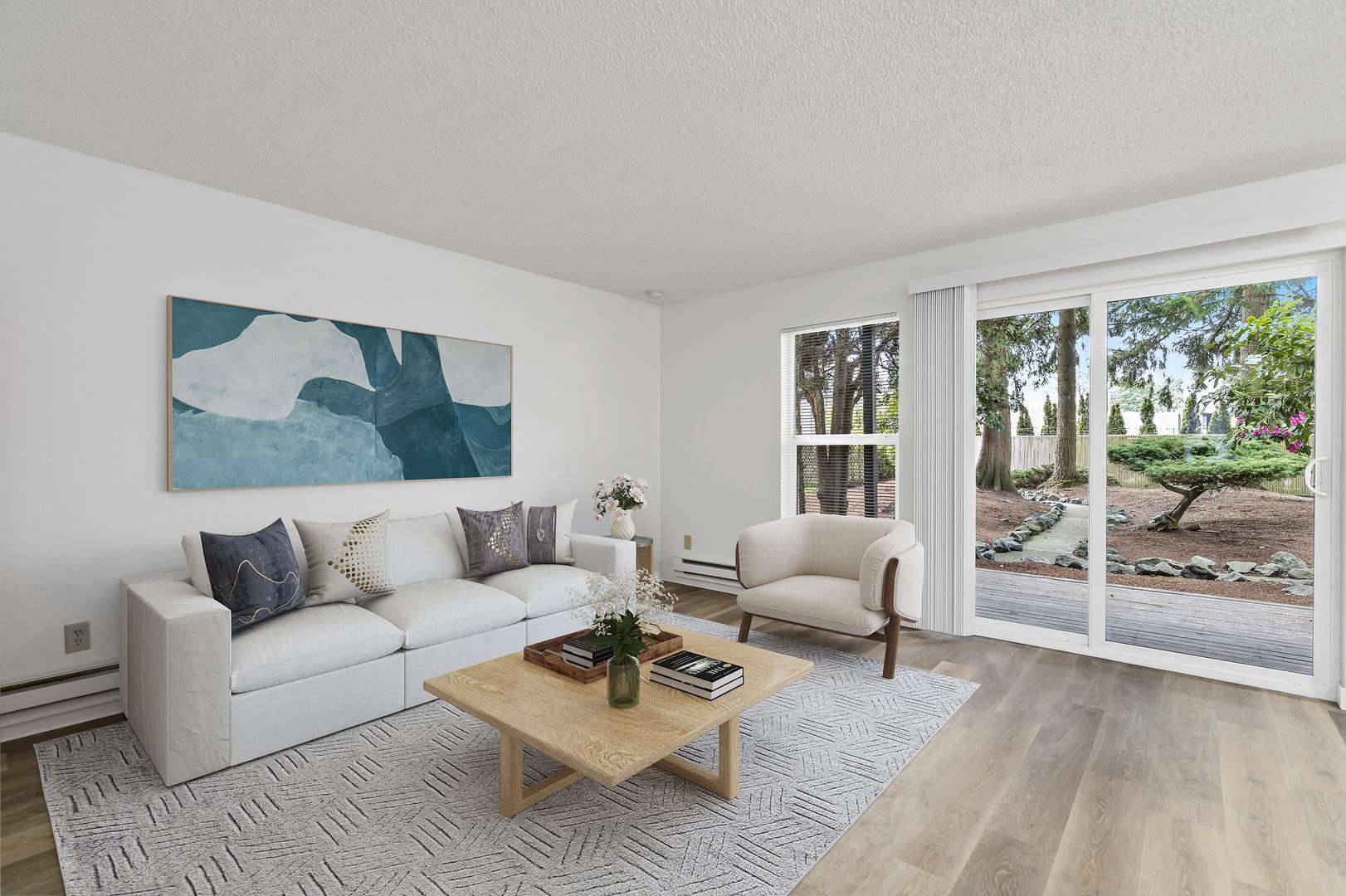 Everett Apartment: 1031 75th St SE