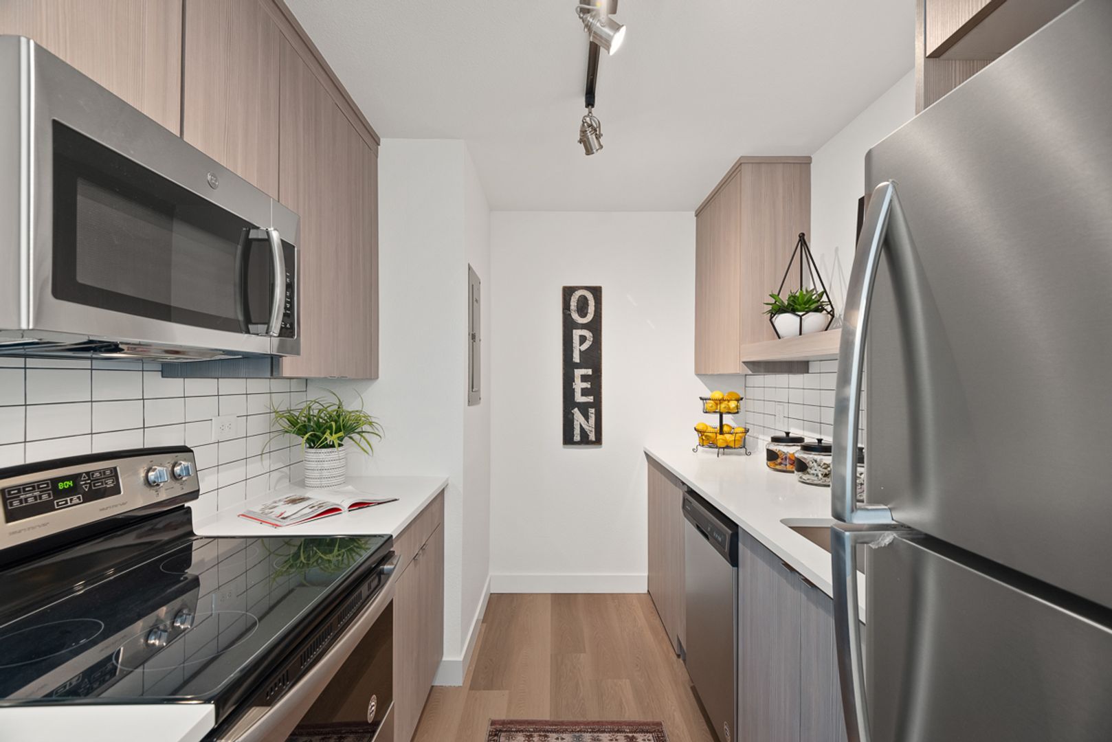 Seattle Apartment: 3200 E Union Street