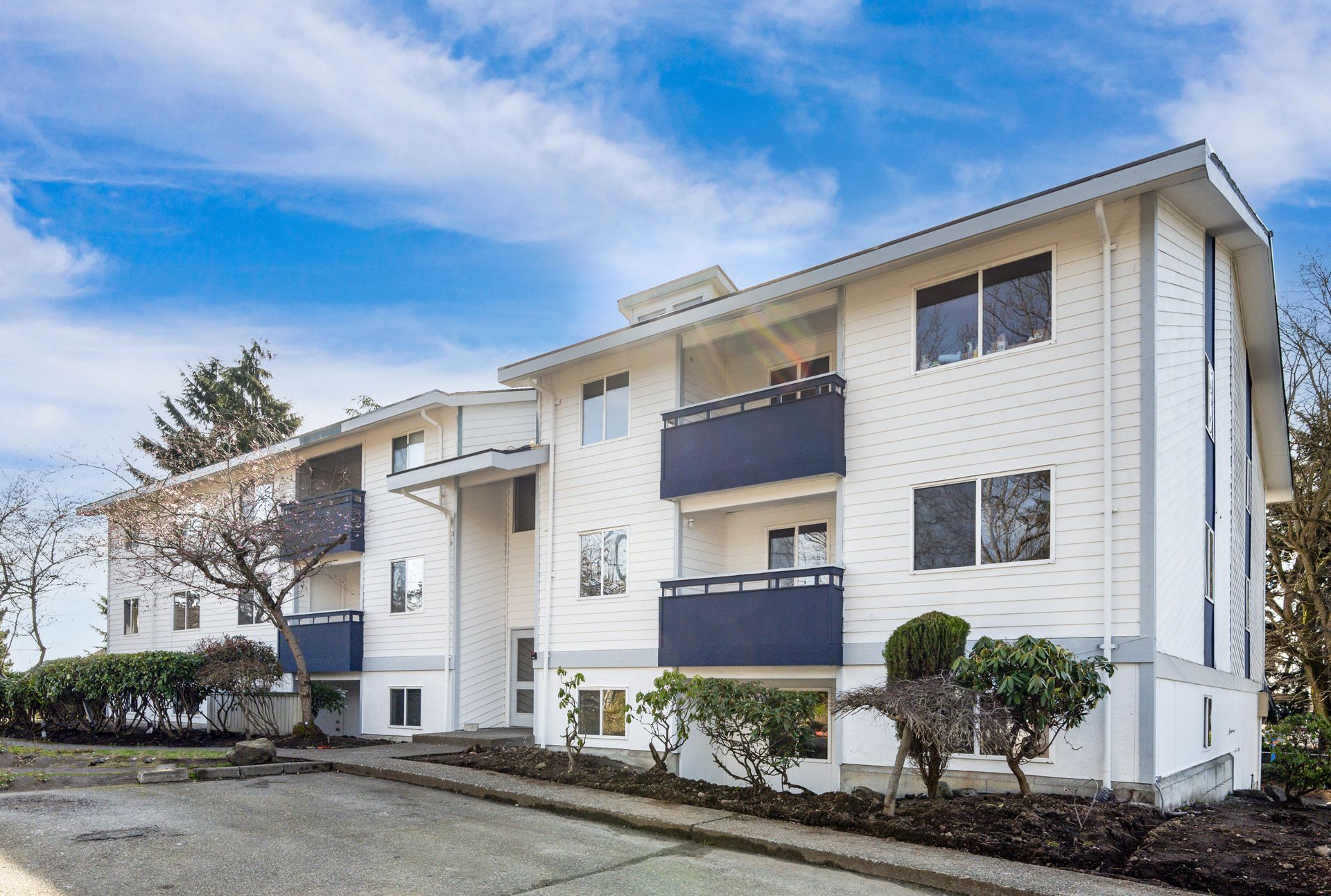 Seattle Apartment: 11210 Meridian Avenue N