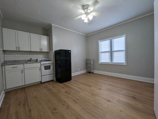 Milwaukee Studio Apartments - $850/mo - Short Term Lease – photo 1