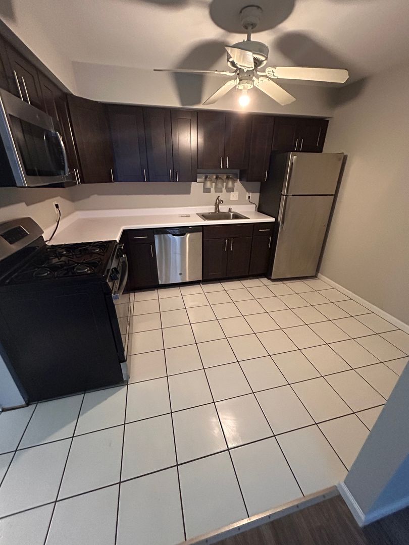Milwaukee Apartment: 2465 N. Frederick Avenue #103