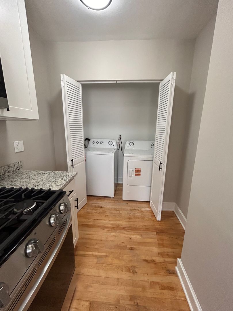 Milwaukee Apartment: 5929 W. Washington Blvd