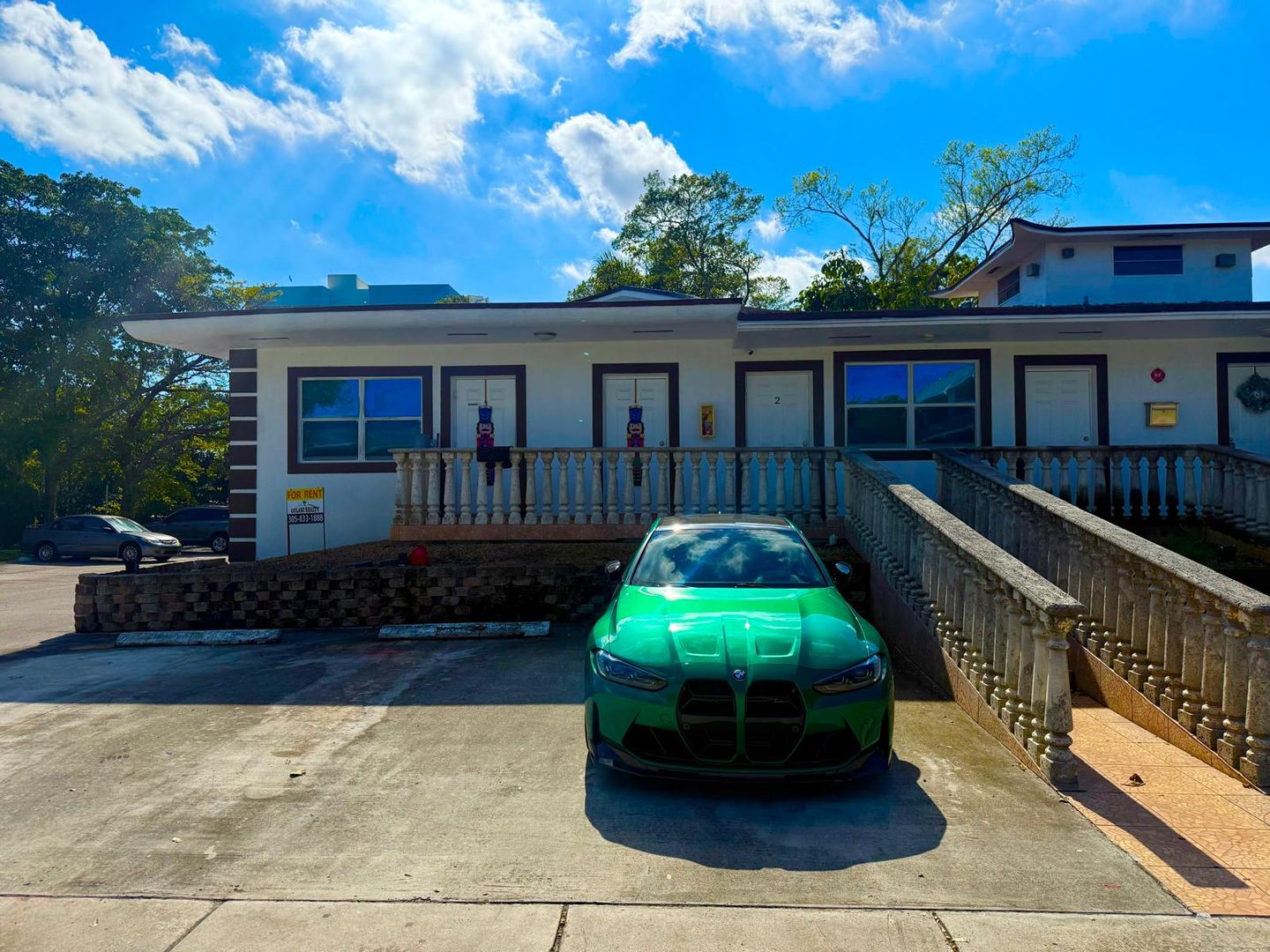 Miami Apartment: 170 NW 204 St