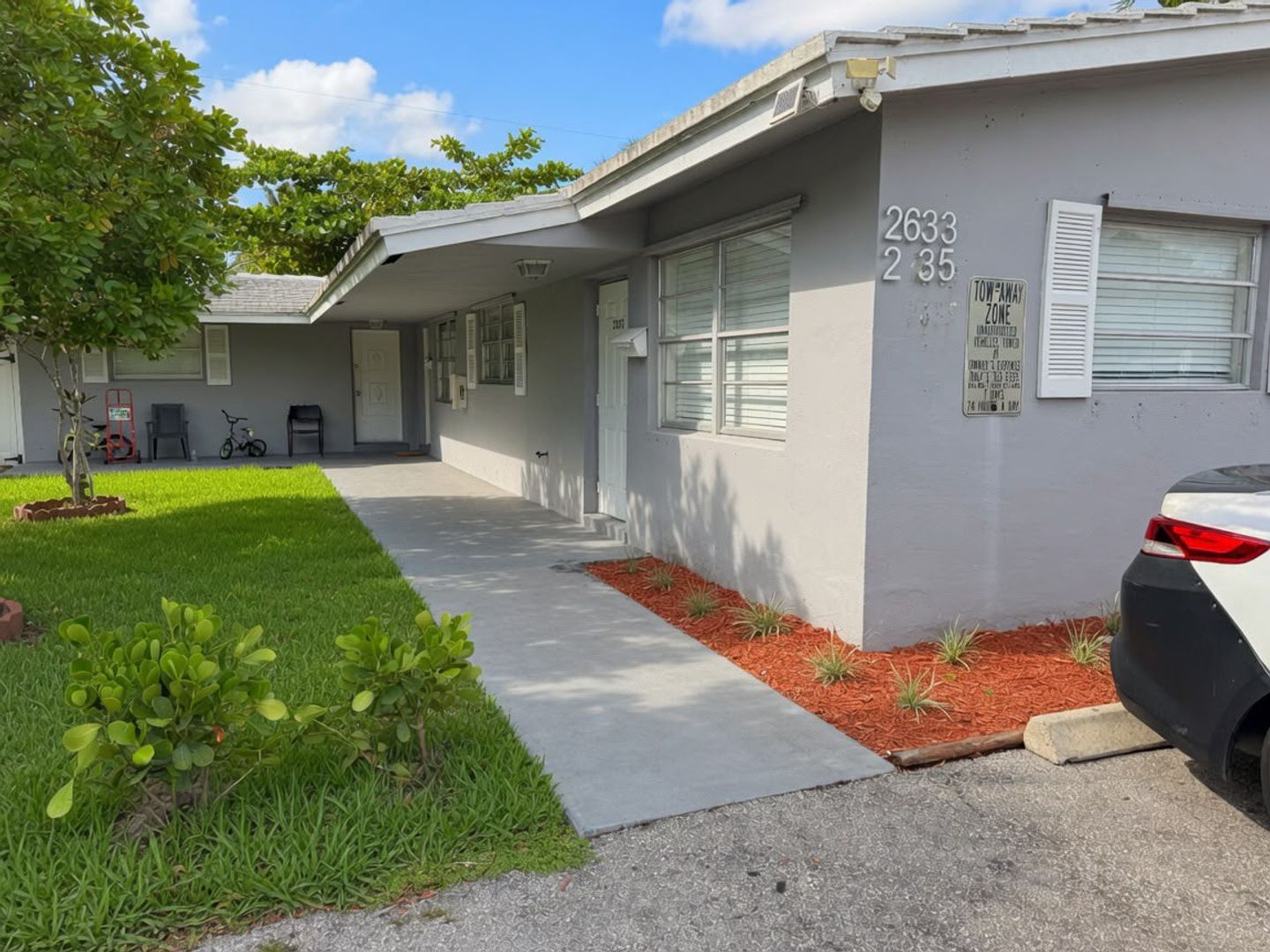 Fort Lauderdale Apartment: 2633-2635 NW 9th Ave