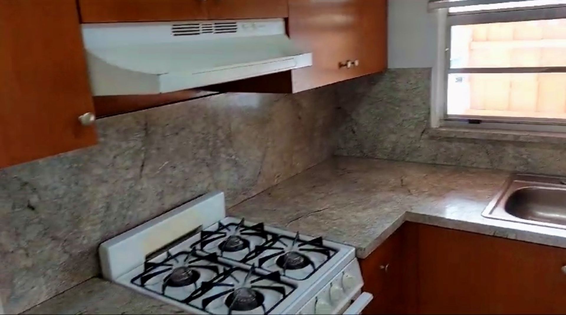 Hialeah Apartment: 6850 West 14th Court